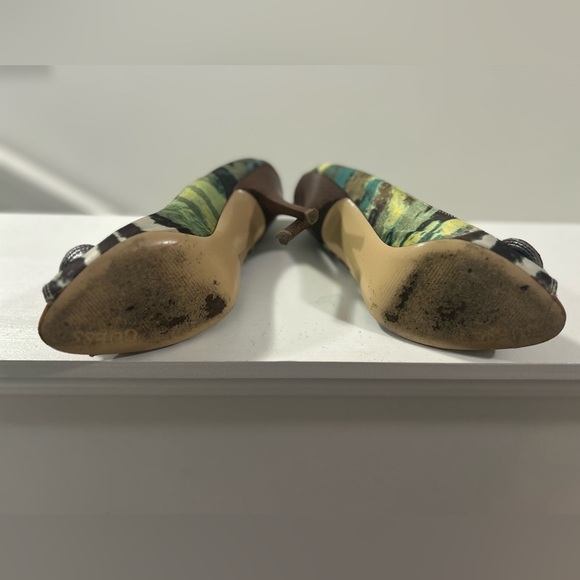 GUESS Women's Brown and Green Multi Satin Peep-Toe Heels with Leather Buckle - Picture 4 of 4